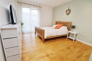 WATERSIDE MARINA- click for photo gallery